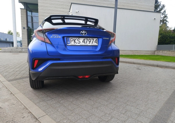 Toyota C-HR cena 95000 przebieg: 116000, rok produkcji 2018 z Kościan małe 211